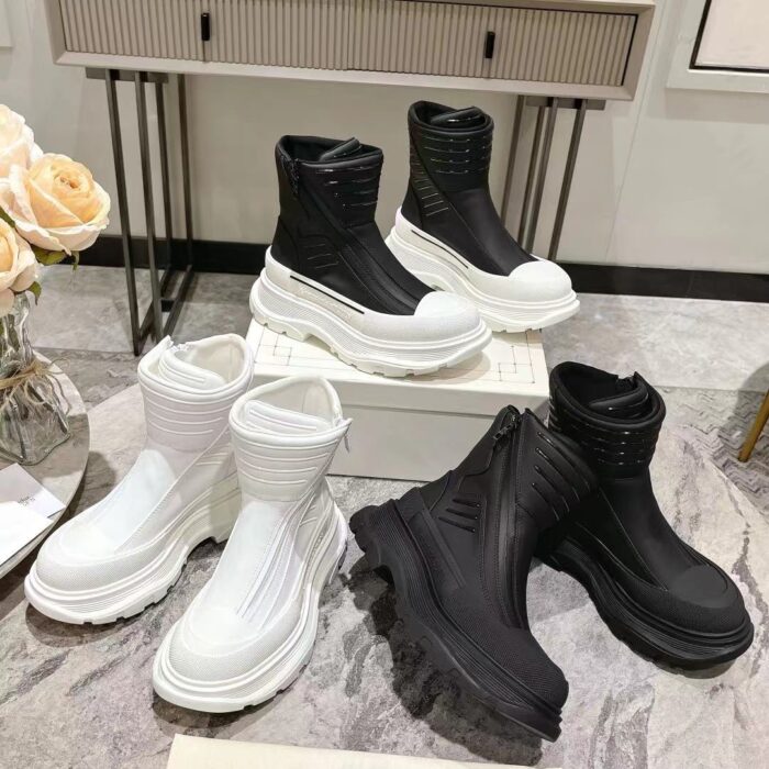 Alexander McQueen Tread Slick Boots