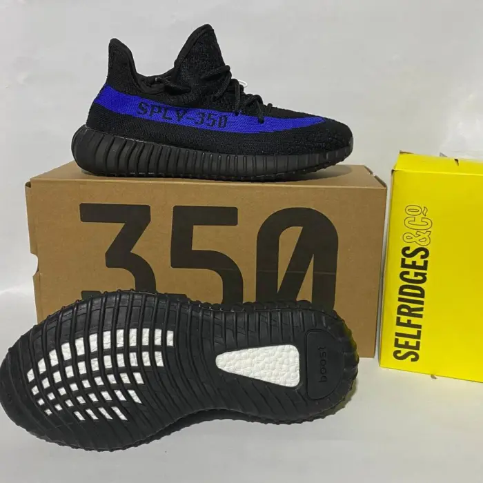 Adidas Yeezy Boost 350 V2 Dazzling Blue Sneakers