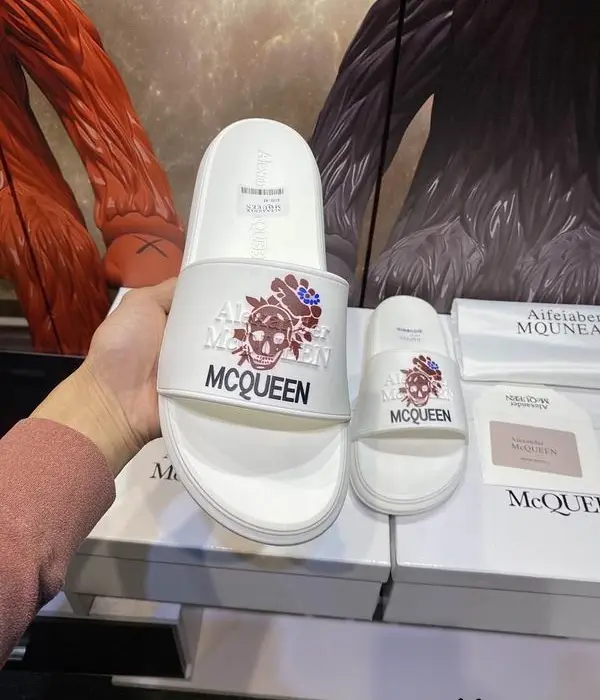 Alexander McQueen Logo Embossed Sliders With Skull & Floral Graphic