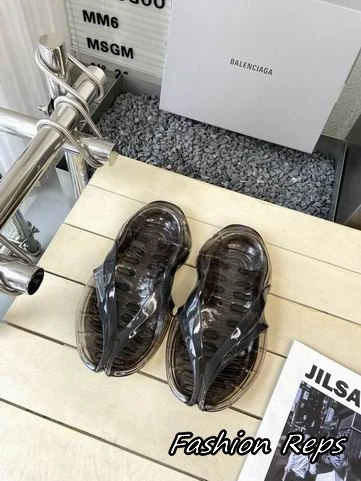 Balenciaga Flat Sliders With Streamlined Jelly Profile