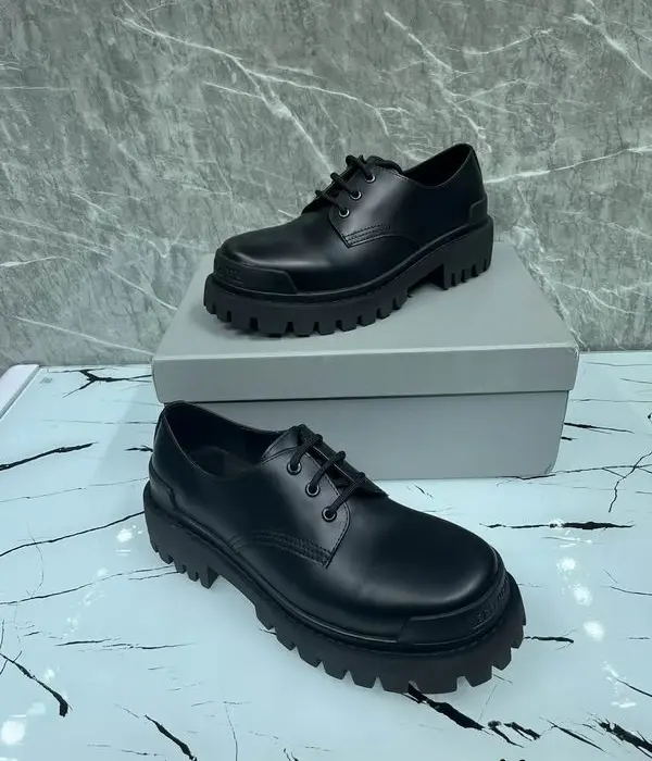Balenciaga Men's Chunky Leather Shoes
