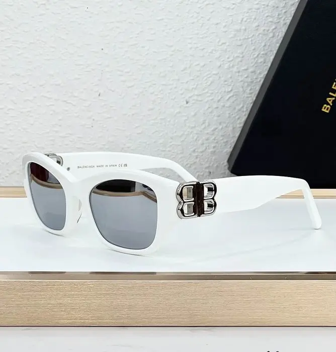 Balenciaga Dynasty Cat Eye Block Sunglasses In Multiple Colors