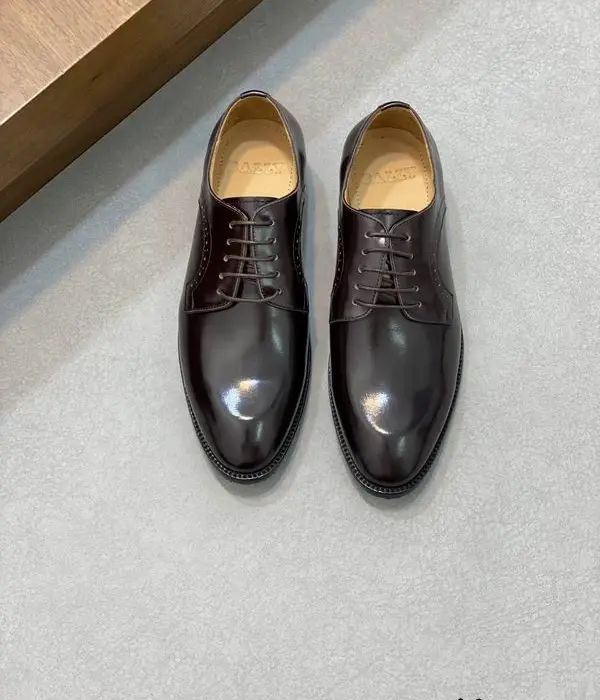 Bally Men's Luxury Dress Shoes With Sleek Almond Toe In 2 Colors