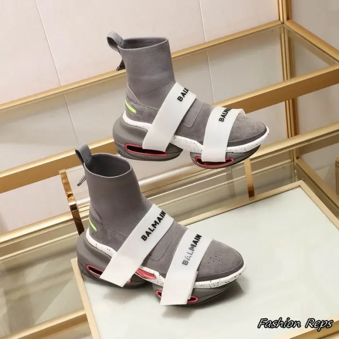 Balmain Boots With Thick Sole In 2 Colors