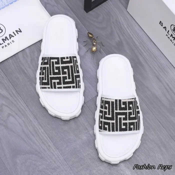 Balmain Men’s Patterned Sliders In Black & White