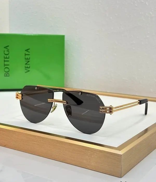 Bottega Veneta BV1342S Aviator Sunglasses In Different Colors
