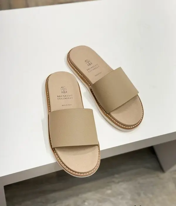 Brunello Cucinelli Slip On Sliders With Contrast Welt Stitching