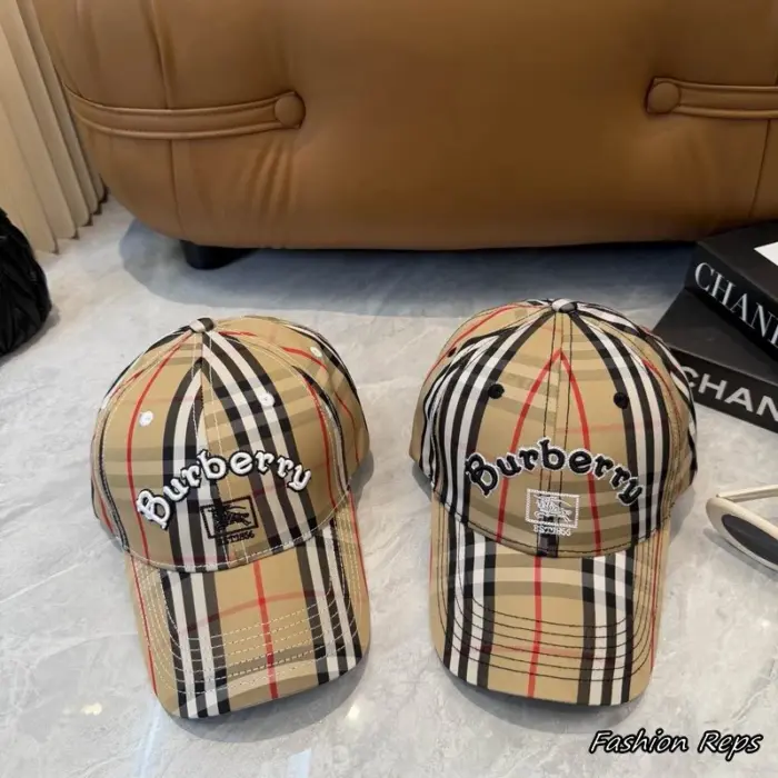 Burberry Vintage Check Arched Logo Embroidered Baseball Cap In 2 Colors