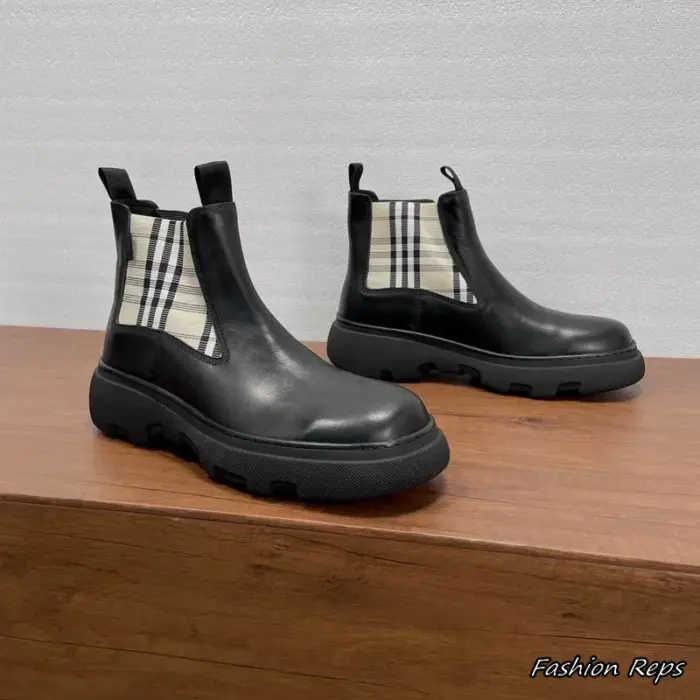 Burberry Black Men's Creeper Low Chelsea Boots