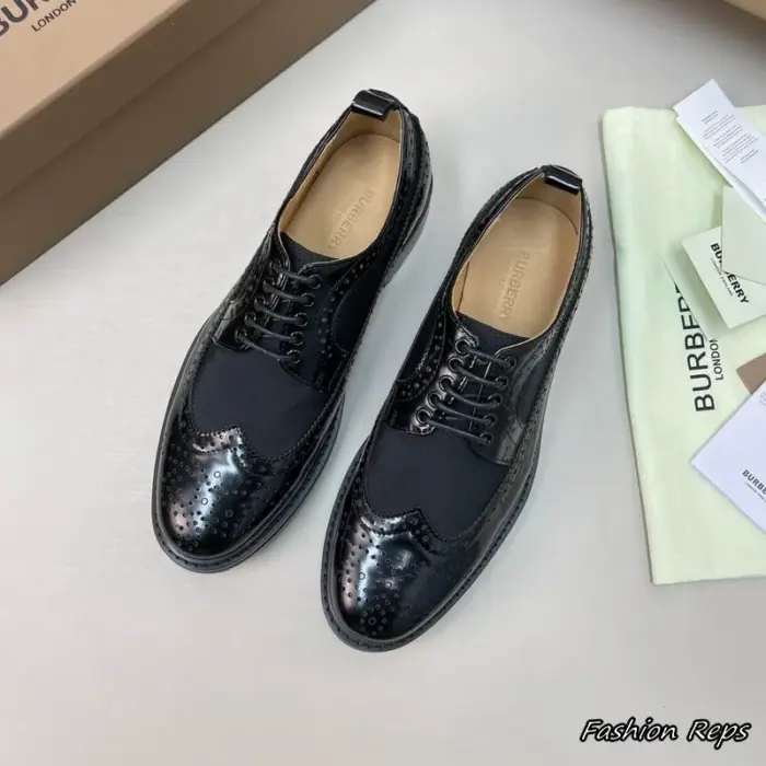 Burberry Wingtip Men's Dress Shoes In 2 Colors