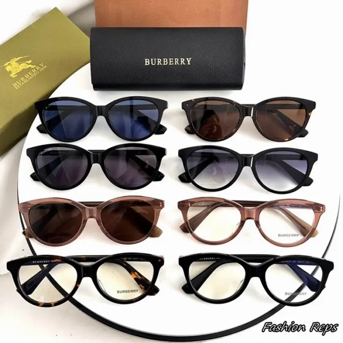 Burberry Phantos Round Frame Glasses In Different Colors