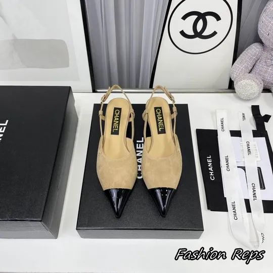 Chanel Slingback Heels With Patent Pointed Toe