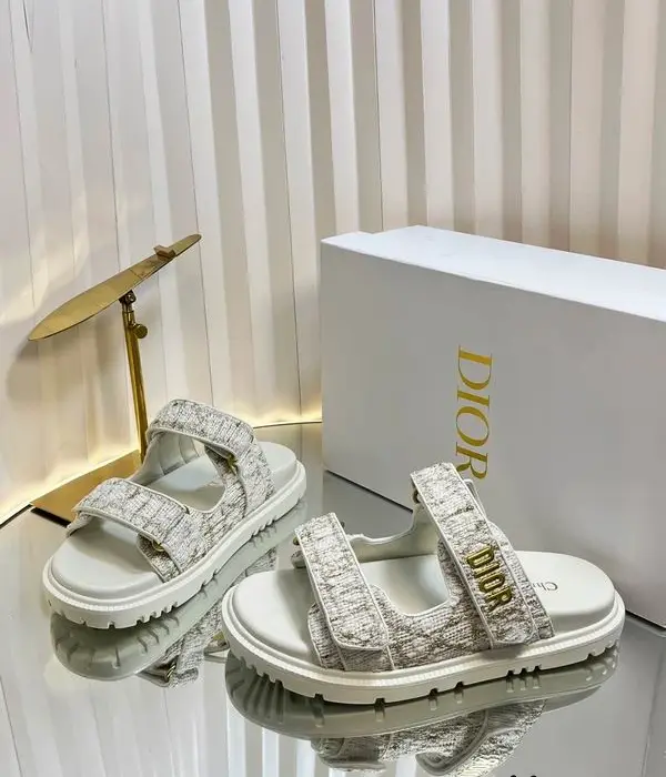 Dior Sliders With Gold Finish & DIOR Signatures On The Straps
