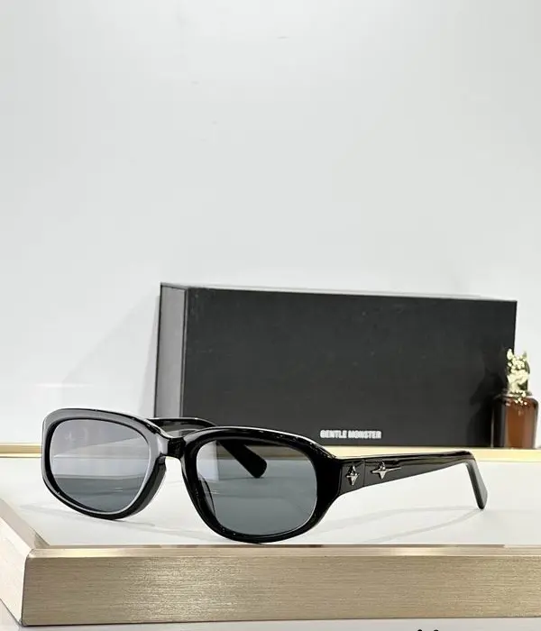 Gentle Monster Rna 01 Sunglasses In Different Colors