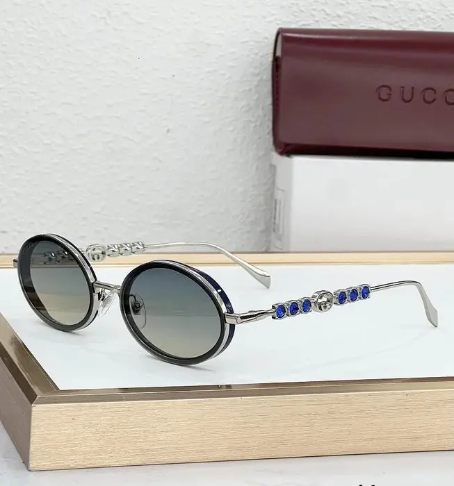Gucci Crystal Interlocking G Round Frame Sunglasses In Different Colors