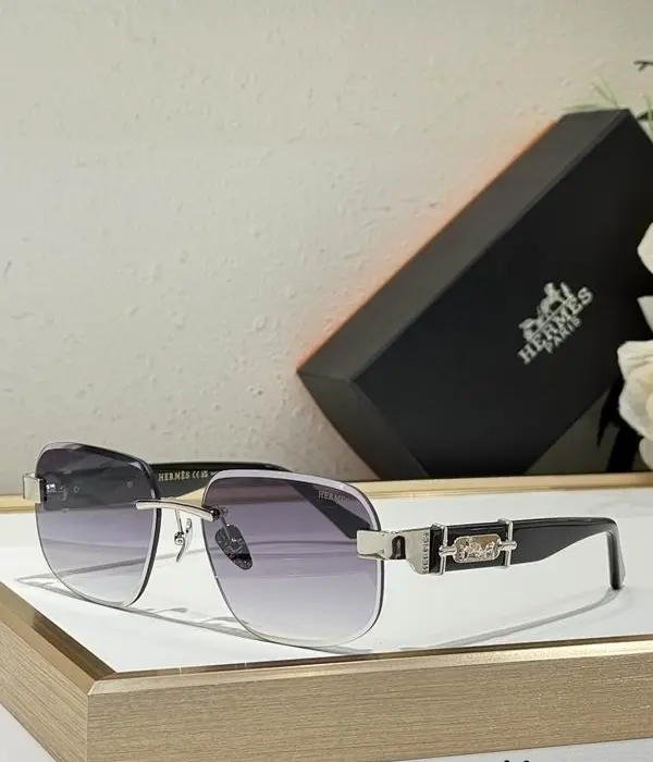 Hermès Rimless Rectangular Gradient Sunglasses In Different Colors