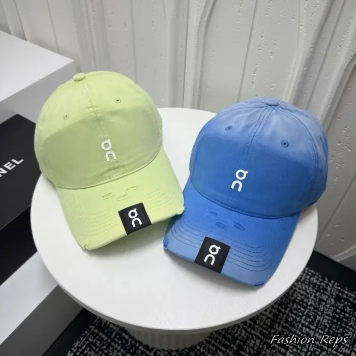 On Running Distressed Logo Patch Baseball Caps In 2 Colors