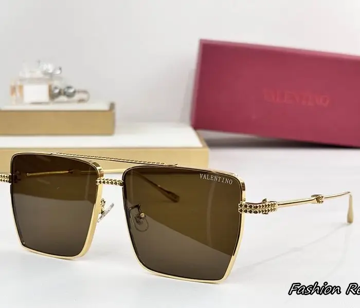 Valentino Garavani Square Sunglasses In Different Colors