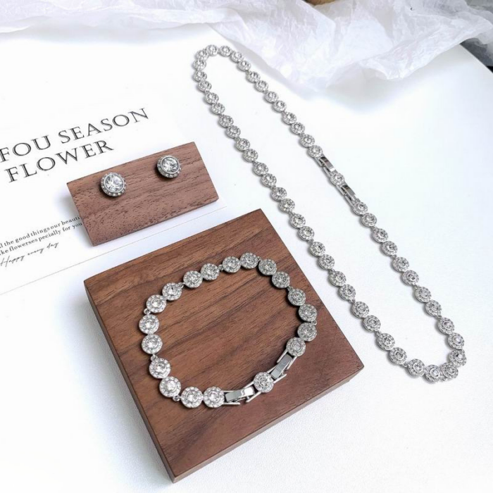 Swarovski Una Angelic Necklace & Bracelet & Earrings Set