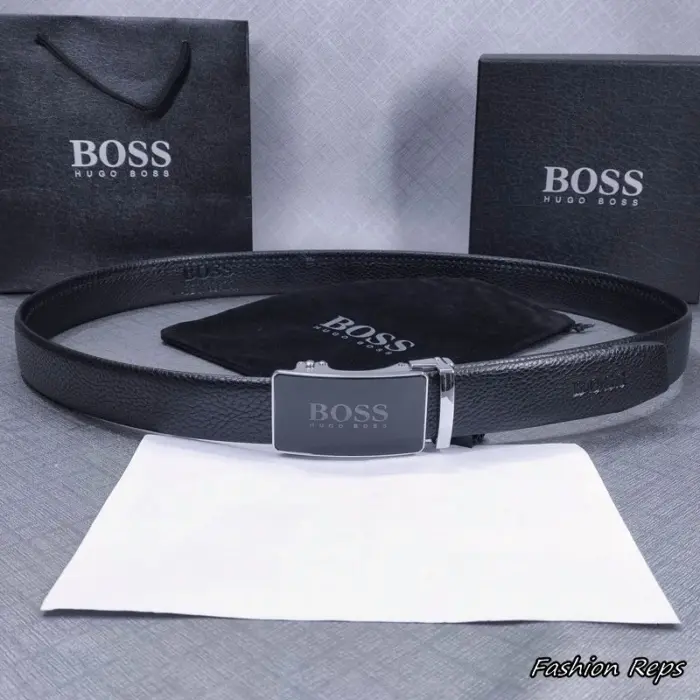 Hugo Boss 35MM Automatic Ratchet Grained Leather Belt