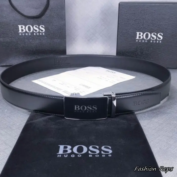 Hugo Boss 35MM Hugo Boss Square Logo Plaque Automatic Grained Leather Belt