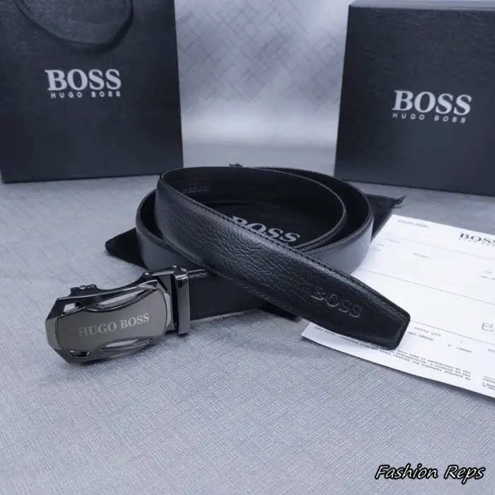 Hugo Boss 35MM Automatic Ratchet Textured Leather Belt