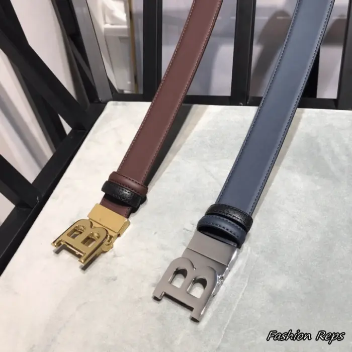 Bally 34MM B Logo Plaque Reversible Textured Leather Belt
