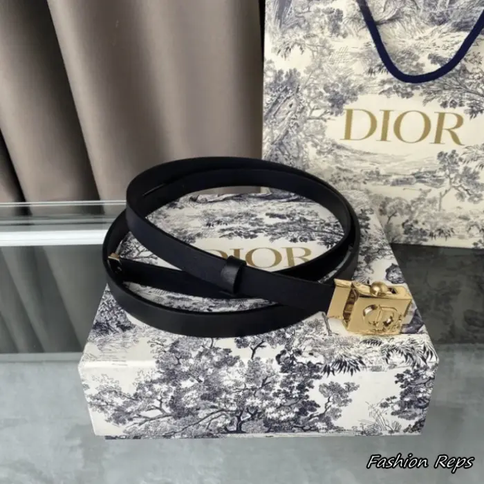 Christian Dior 17MM Slim Black Leather Belt In Multiple Buckle Colors
