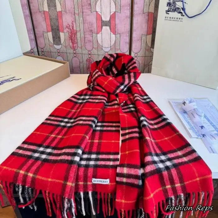 Burberry Classic Check Pattern & Fringed Ends Scarf
