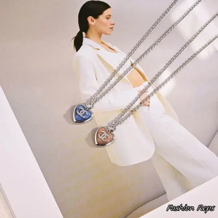 Chanel CC Metal Strass Heart Pendant Necklace & Earrings Set