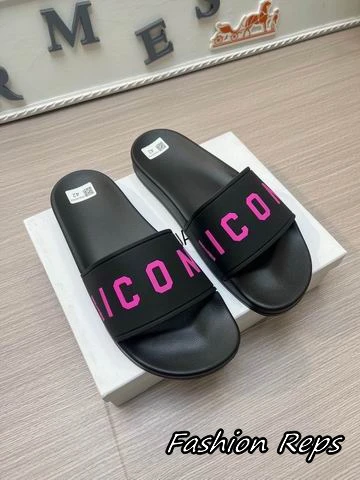 DSQUARED2 Icon Flat Sliders With Bold Pink ICON Lettering