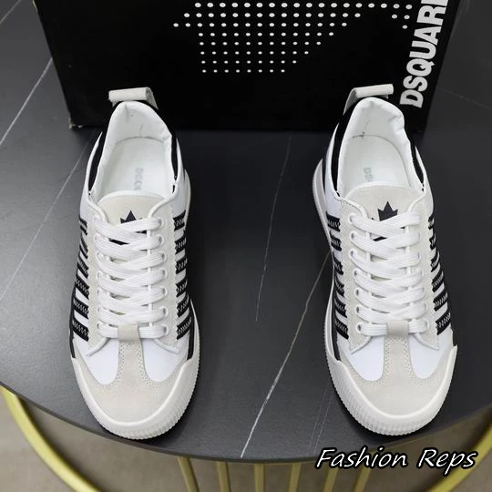 DSquared2 Low Top Sneakers With Side Stripes