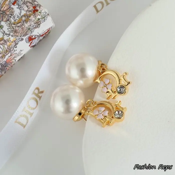 Dior Tribales Earring