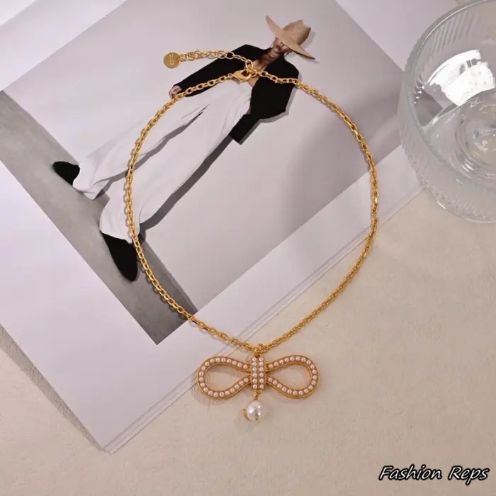 Dior Le Nœud de Dior Necklace & Earrings Set
