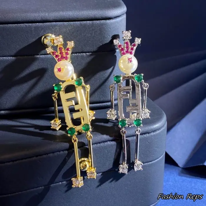 Fendi O’Lock Robot Charm Brooch In 2 Colors
