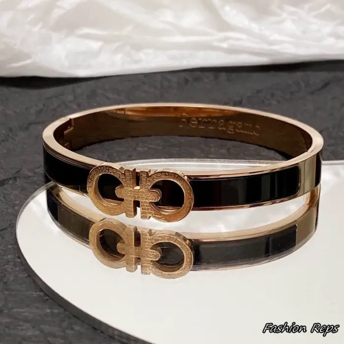 Ferragamo Gancini Enamel Bangle Bracelet