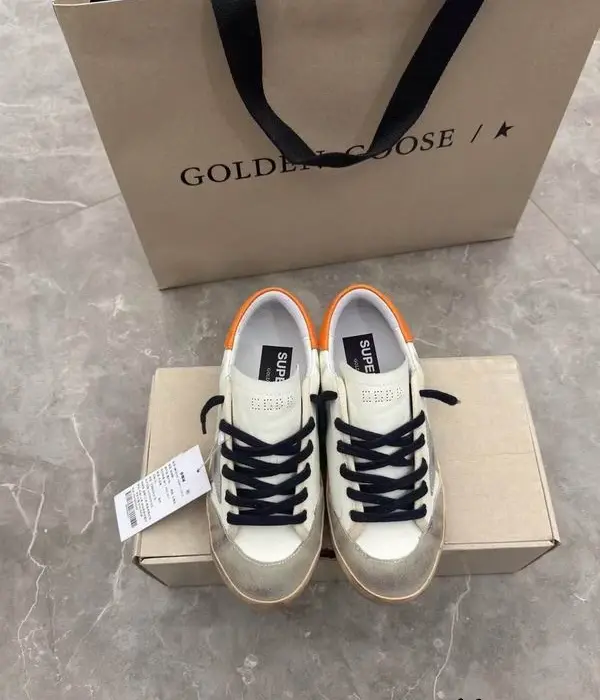Golden Goose Super Star Women's Sneakers With Black Laces