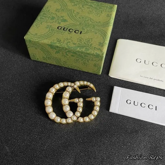 Gucci GG Marmont Pearl Brooch