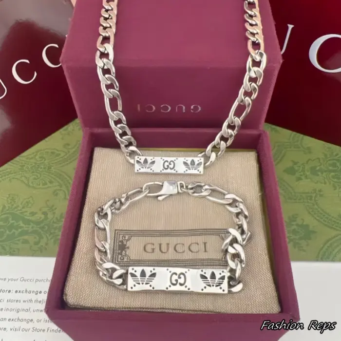 Gucci X Adidas Gourmette Chain Bar Necklace & Bracelet Set