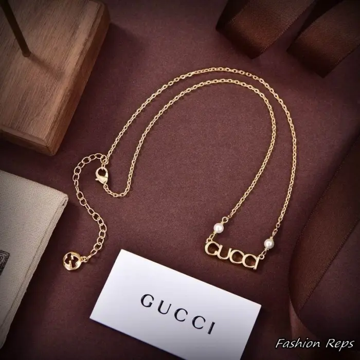 Gucci Logo Script Pearl Necklace & Bracelet Set