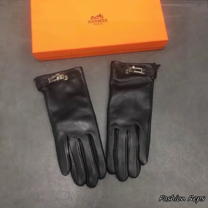 Hermes Soya Kelly Lock Gloves