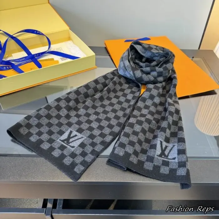 Louis Vuitton Damier Pattern Wool Scarf