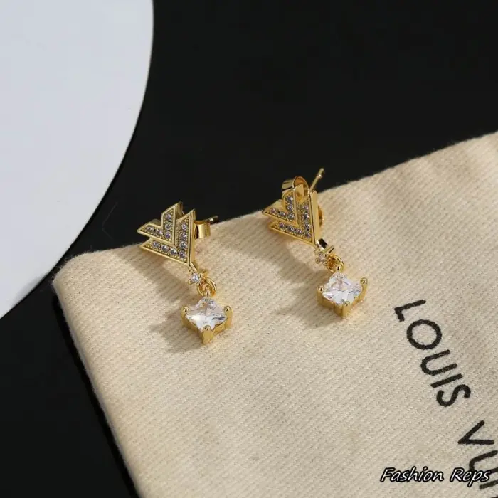Louis Vuitton Essential V Strass Drop Earrings