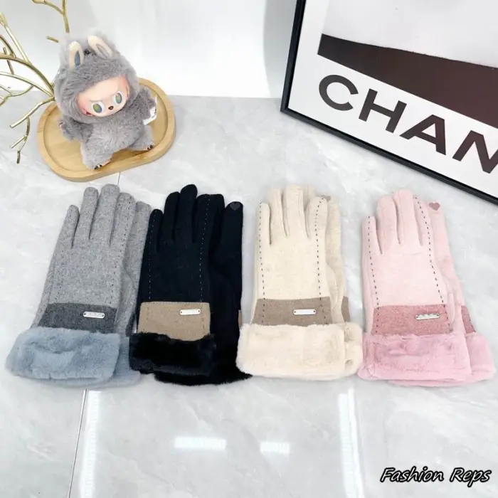 Loro Piana Knit Cashmere Gloves In Different Colors