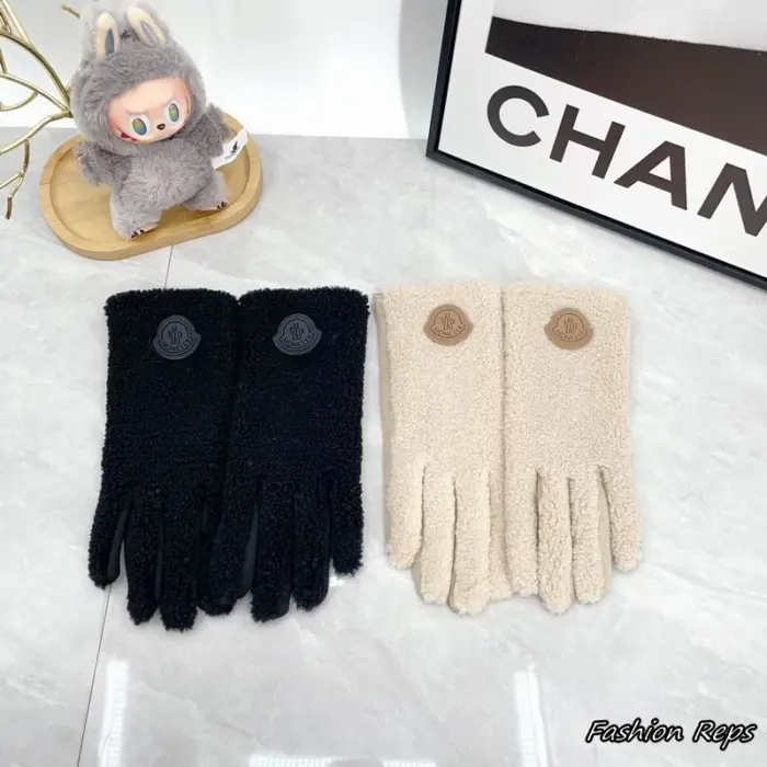 Moncler Teddy Sherpa Fleece Gloves In 2 Colors