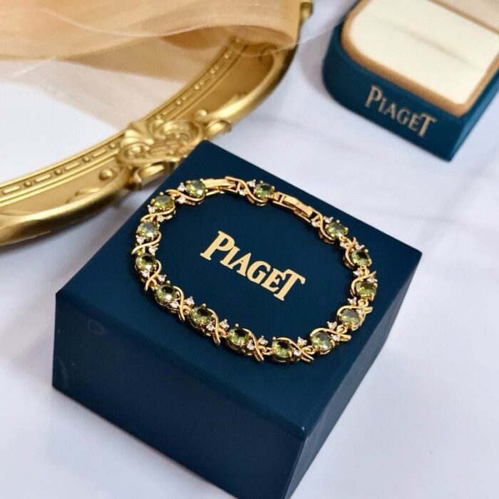 Piaget Peridot Kiss Link Tennis Bracelet