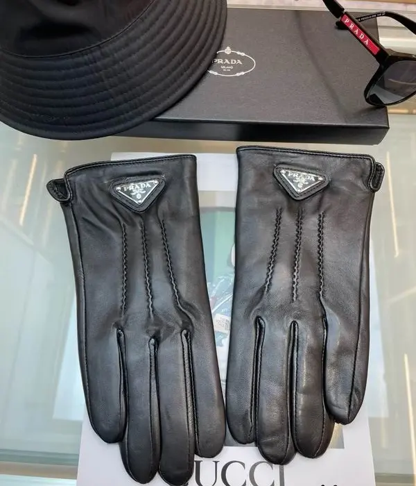 Prada Three-Stitch Classic Leather Gloves