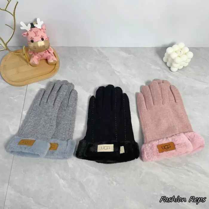 UGG Vertical Stitched Knit Fur Cuff Gloves In Different Colors