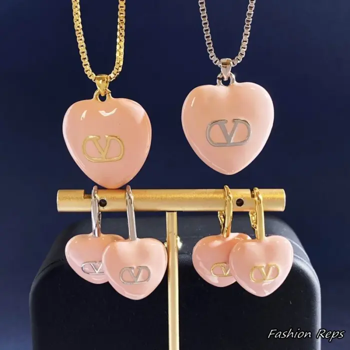 Valentino Garavani Coeur Royal Metal Necklace & Earrings Set