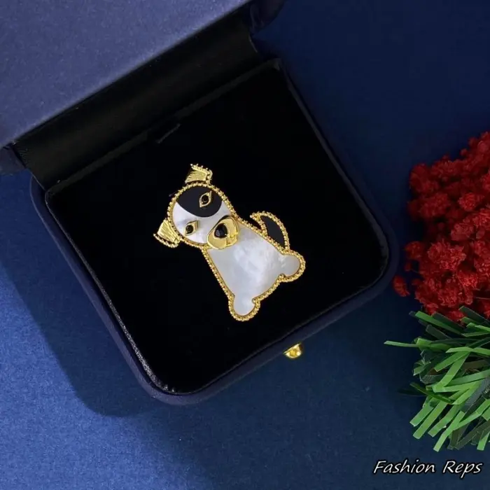 Van Cleef & Arpels Lucky Animals Dog Clip Brooch